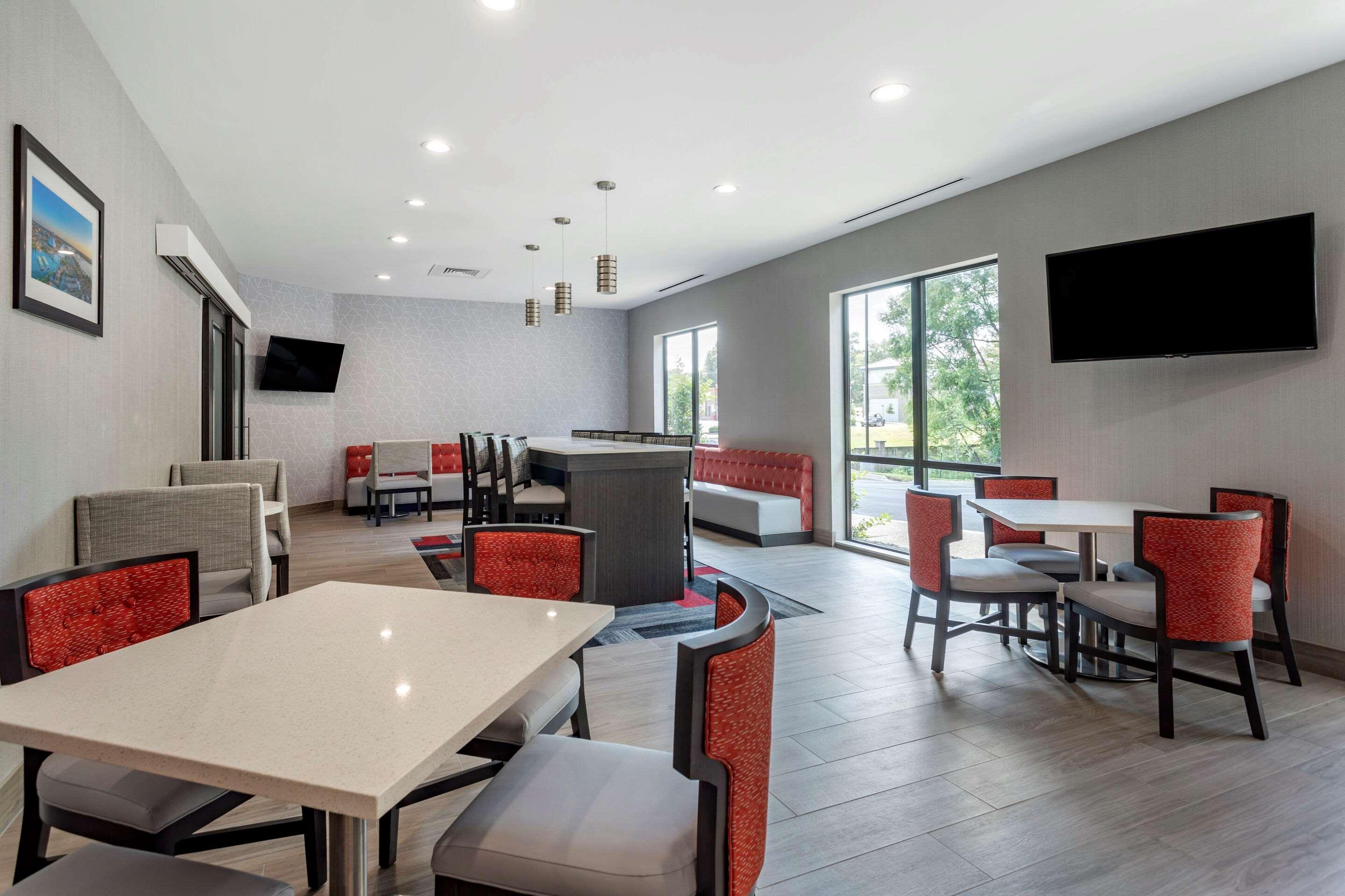 Comfort Inn & Suites Olive Branch Eksteriør billede