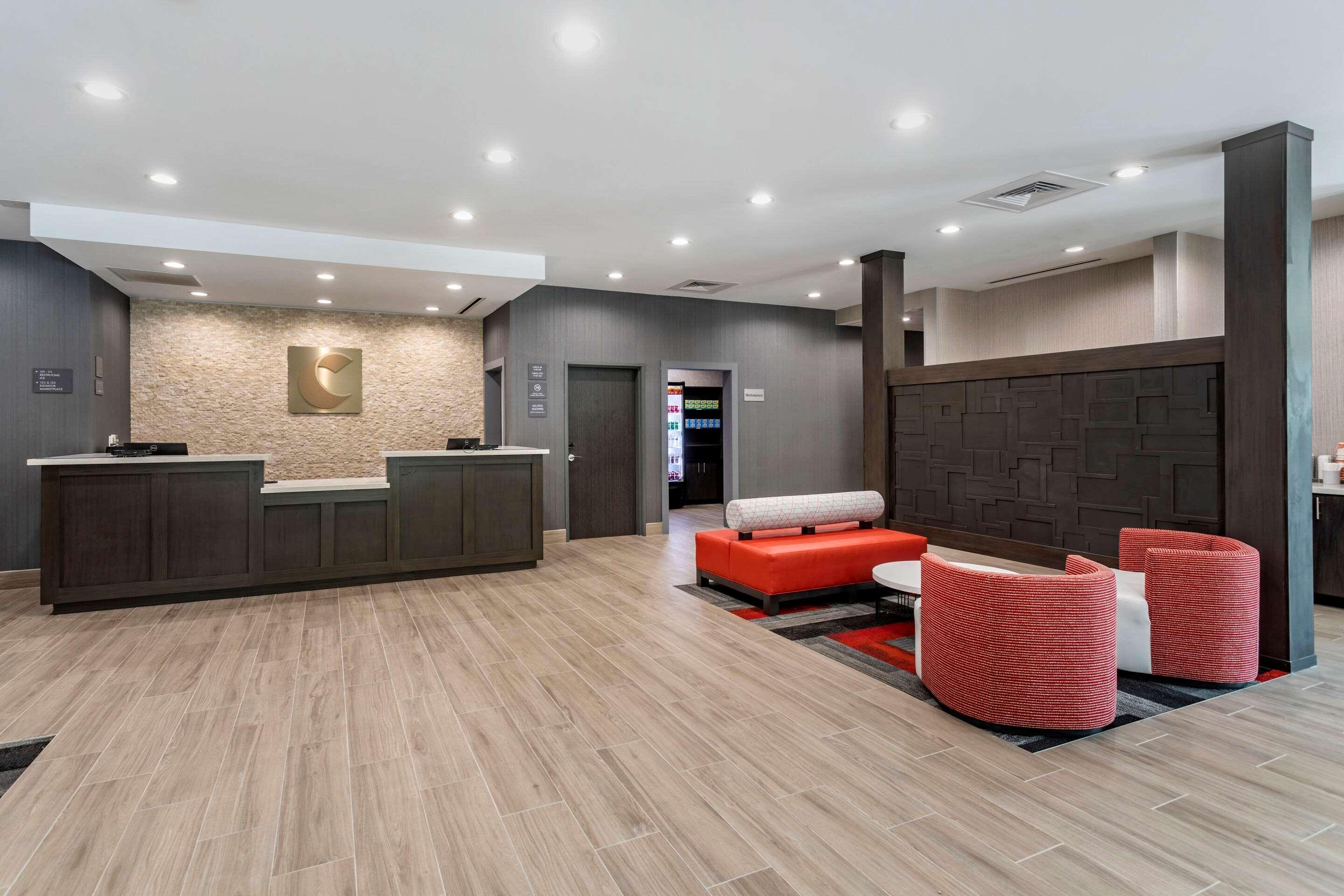 Comfort Inn & Suites Olive Branch Eksteriør billede